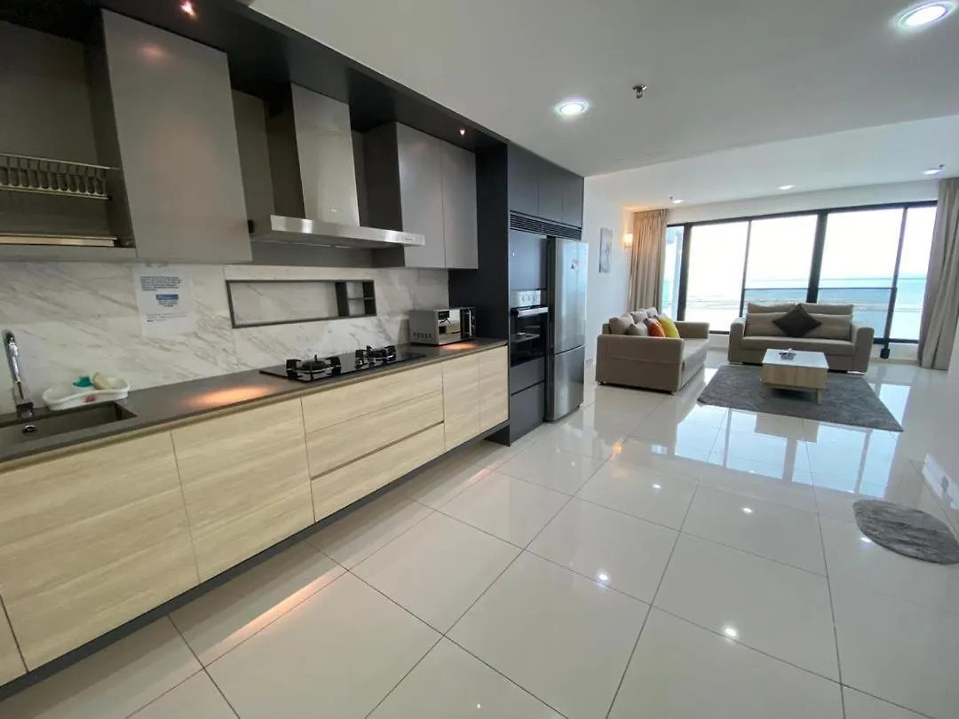Sunrise Gurney Beautiful Sea Or City View Duplex 2Br Apartment George Town Malaysia