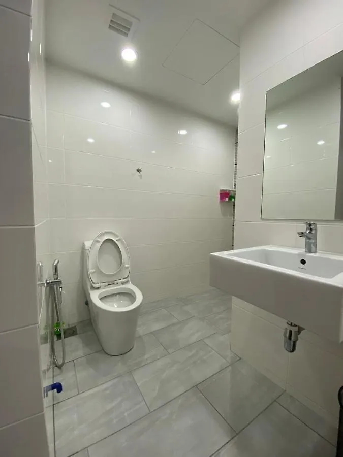 Sunrise Gurney Beautiful Sea Or City View Duplex 2Br Apartment George Town