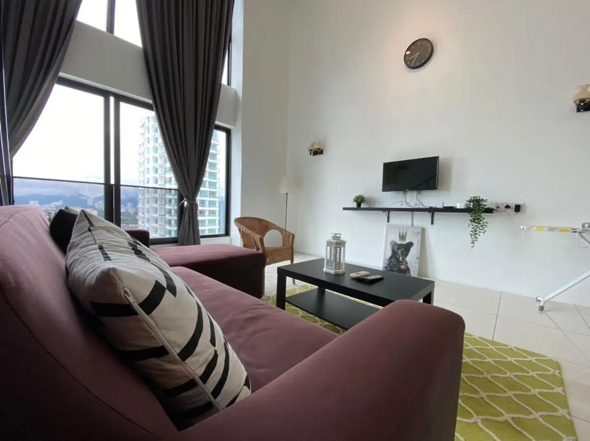 Sunrise Gurney Beautiful Sea Or City View Duplex 2Br Apartment George Town