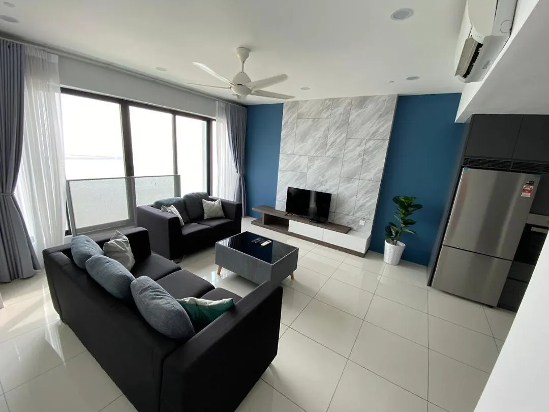 Sunrise Gurney Beautiful Sea Or City View Duplex 2Br Apartment George Town